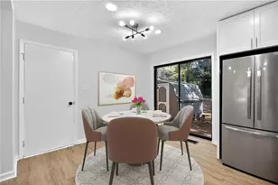 1517 Colony E Cir, Stone Mountain, GA 30083 - Photo 14