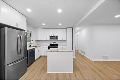 1517 Colony East Circle, Stone Mountain, GA 30083 - Photo 10