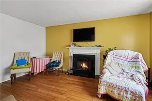 898 Trace Cir NE, Marietta, GA 30066 - Photo 2