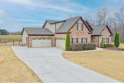 47 Emmaline Lane, Jefferson, GA 30549 - Photo 2