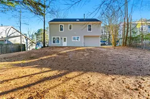 922 Fox Valley Ct, Stone Mountain, GA 30088 - Photo 18