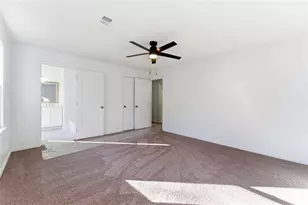 922 Fox Valley Ct, Stone Mountain, GA 30088 - Photo 16