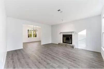 922 Fox Valley Court, Stone Mountain, GA 30088 - Photo 4