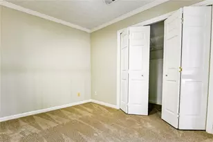 410 Meadowfield Trail, Lawrenceville, GA 30043 - Photo 24