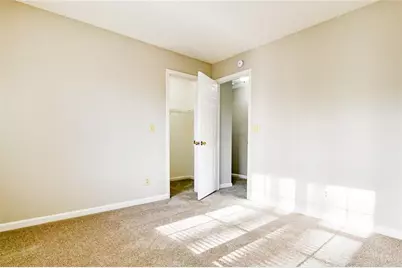 410 Meadowfield Trail, Lawrenceville, GA 30043 - Photo 28