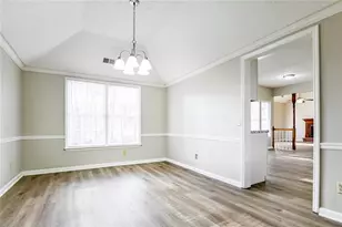 410 Meadowfield Trail, Lawrenceville, GA 30043 - Photo 6