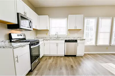 410 Meadowfield Trail, Lawrenceville, GA 30043 - Photo 8