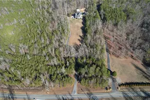 459 E Valley Rd NE, Rydal, GA 30171 - Photo 18
