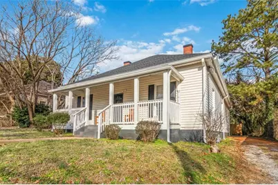 949 E Solomon Street E, Griffin, GA 30223 - Photo 2