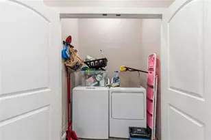 949 E Solomon Street E, Griffin, GA 30223 - Photo 16