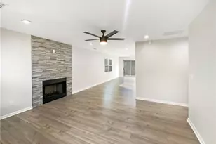 7062 Sir Galahad Way, Jonesboro, GA 30236 - Photo 4