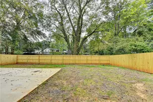 2259 Fernwood Dr, Atlanta, GA 30344 - Photo 38