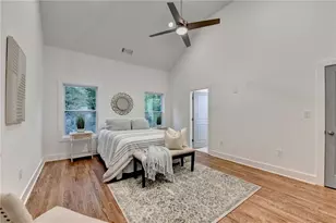 2259 Fernwood Dr, Atlanta, GA 30344 - Photo 4