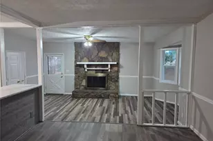 1411 Sycamore Dr NW, Kennesaw, GA 30152 - Photo 4