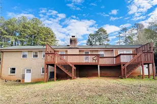 399 Wayward Wind Dr SW, Lilburn, GA 30047 - Photo 20