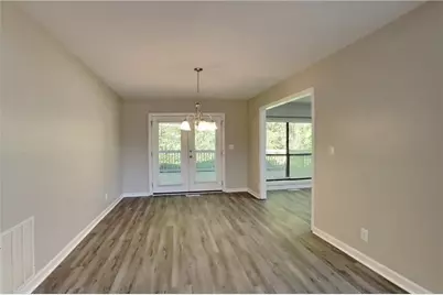 570 Charing Cross Drive, Marietta, GA 30066 - Photo 10