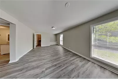 570 Charing Cross Drive, Marietta, GA 30066 - Photo 4