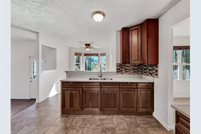 2438 Briar Knoll Road, Lithonia, GA 30058 - Photo 20