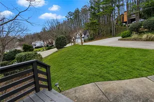 93 Skyland Dr, Roswell, GA 30075 - Photo 8