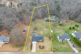163 Ridgeland Dr, Maysville, GA 30558 - Photo 2