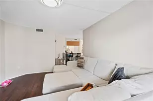 795 Hammond Dr, Atlanta, GA 30328 - Photo 8