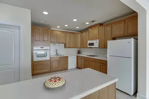 1150 Nash Lee Dr, Lilburn, GA 30047 - Photo 34