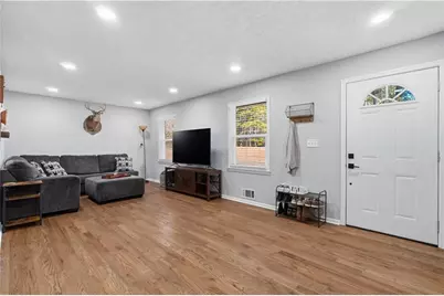 650 Oakdale Road, Canton, GA 30114 - Photo 4