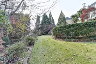 8360 Kenningston Way, Duluth, GA 30097 - Photo 88