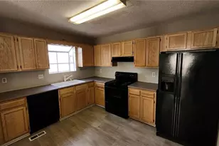 4143 Lake Mist Dr NW, Kennesaw, GA 30144 - Photo 2