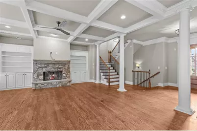 530 Glen Manor Court, Sandy Springs, GA 30328 - Photo 6