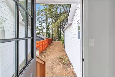 514 Glendale Road, Scottdale, GA 30079 - Photo 38