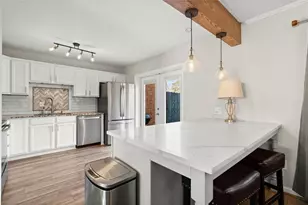 8933 Carroll Manor Dr, Atlanta, GA 30350 - Photo 10