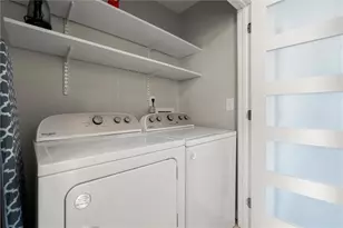 8933 Carroll Manor Dr, Atlanta, GA 30350 - Photo 26