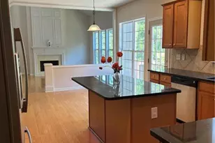 610 Cricklewood Dr, Suwanee, GA 30024 - Photo 10
