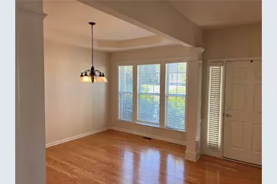 610 Cricklewood Drive, Suwanee, GA 30024 - Photo 2