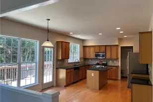 610 Cricklewood Dr, Suwanee, GA 30024 - Photo 12