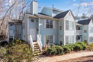 720 Glenleaf Dr, Peachtree Corners, GA 30092 - Photo 2