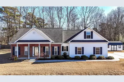 127 Ash Court SE, Calhoun, GA 30701 - Photo 1