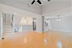 1064 Creatwood Circle SE, Smyrna, GA 30080 - Photo 10