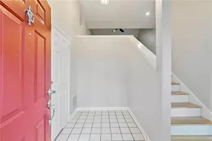 1064 Creatwood Circle SE, Smyrna, GA 30080 - Photo 8