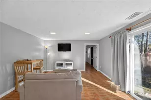 1100 Lake Dr, Roswell, GA 30075 - Photo 20