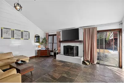 1100 Lake Drive, Roswell, GA 30075 - Photo 4