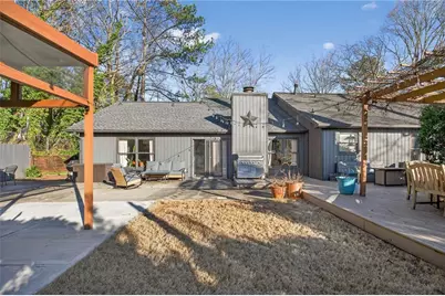 1100 Lake Drive, Roswell, GA 30075 - Photo 30