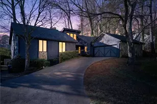 1100 Lake Dr, Roswell, GA 30075 - Photo 32