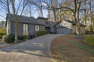 1100 Lake Dr, Roswell, GA 30075 - Photo 1