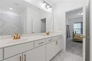 3753 Heddington Ln NE, Marietta, GA 30062 - Photo 14