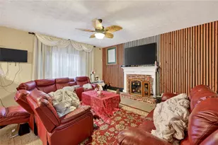 1062 Crown Landing Pkwy, McDonough, GA 30252 - Photo 6