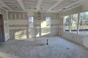 2477 Bobbie Dr, Marietta, GA 30066 - Photo 8