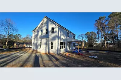 2477 Bobbie Drive, Marietta, GA 30066 - Photo 4