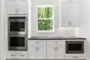 2477 Bobbie Dr, Marietta, GA 30066 - Photo 18